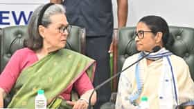 LIVE: 'অভিষেককে ডিম ছুড়ে মারা হয়েছে', ইন্ডিয়া জোটের বৈঠকে বললেন মমতা