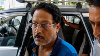 Sabyasachi Dutta: রেহাই নেই! কল রেকর্ডের সেই ‘গালিগালাজে’র সঙ্গে মেলানো হবে সব্যসাচী দত্তর ‘ভয়েস’