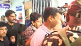 দেখুন শওকতকে আদালতে তোলার সময় ঠিক কী অবস্থা হল
