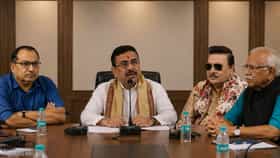 অধিবেশনের দিনই মুখ্যমন্ত্রী শুভেন্দুর ঘরে হাজির কুণাল-মদন-শোভনদেবরা