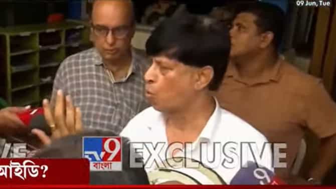 LIVE: বাধা কাটিয়ে মমতার অফিসে ঢুকল সিআইডি, সামনে কলকাতা পুলিশ