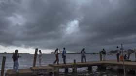 বেলা বাড়লেই ভ্যাপসা গরম, কবে বর্ষার মুখ দেখবে কলকাতা-হাওড়া-হুগলি