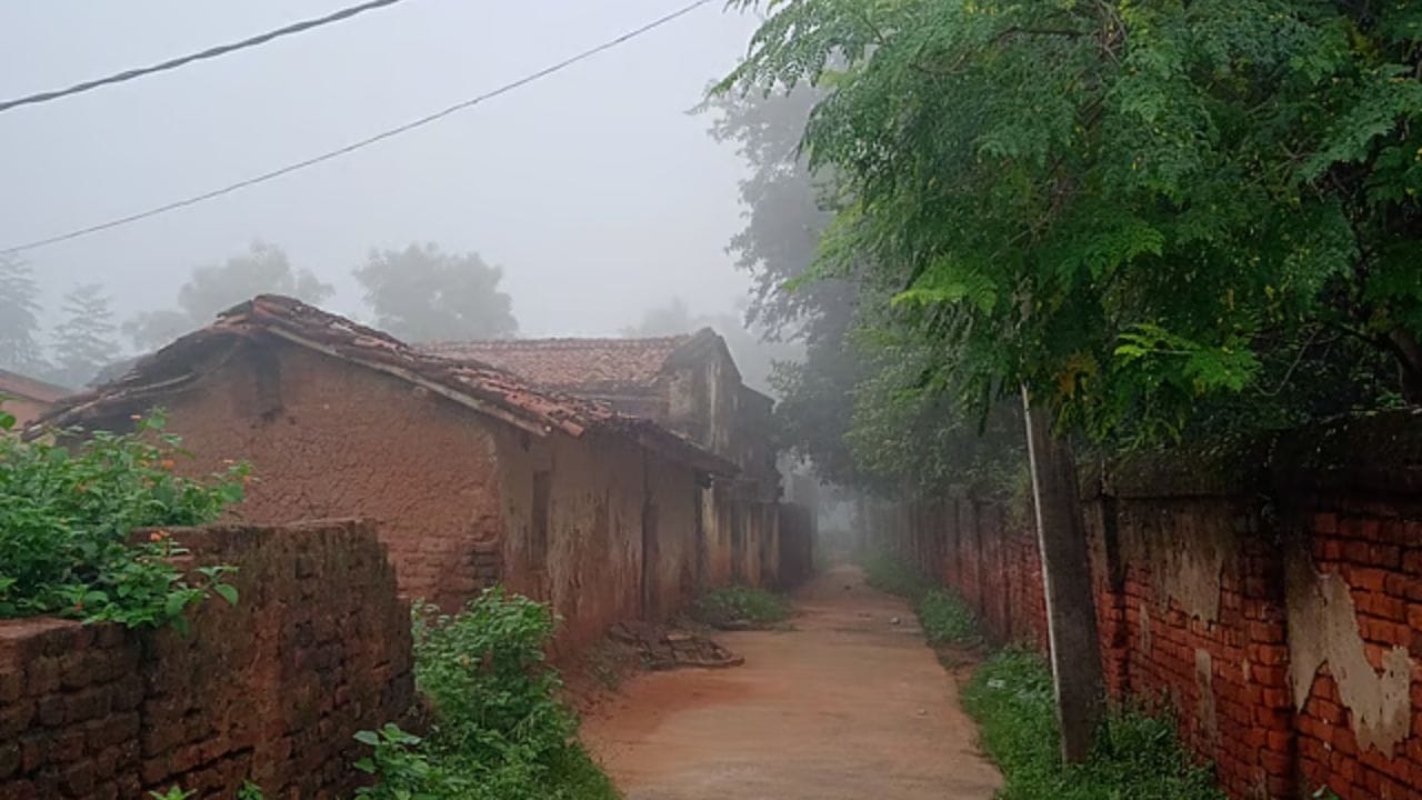 যেখানে পাহাড়, ঝরনা, নদী রয়েছে একসঙ্গে!  বর্ষায় ঘুরে আসতে পারেন কলকাতার খুব সামনে এই দারুণ জায়গায়