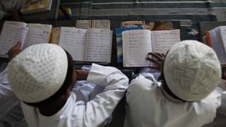 Madrasas in West Bengal: রাজ্যের সব মাদ্রাসা নিয়ে বড় খবর, ১ মাসের মধ্যে রিপোর্ট তলব