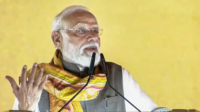 বাংলাকে পাকিস্তানে জোড়ার চেষ্টা! তোষণের রাজনীতি করেছে কংগ্রেস: মোদী