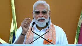 কলকাতায় যুদ্ধজাহাজের উদ্বোধন, সমুদ্রপথে বাংলার গুরুত্ব বোঝালেন মোদী