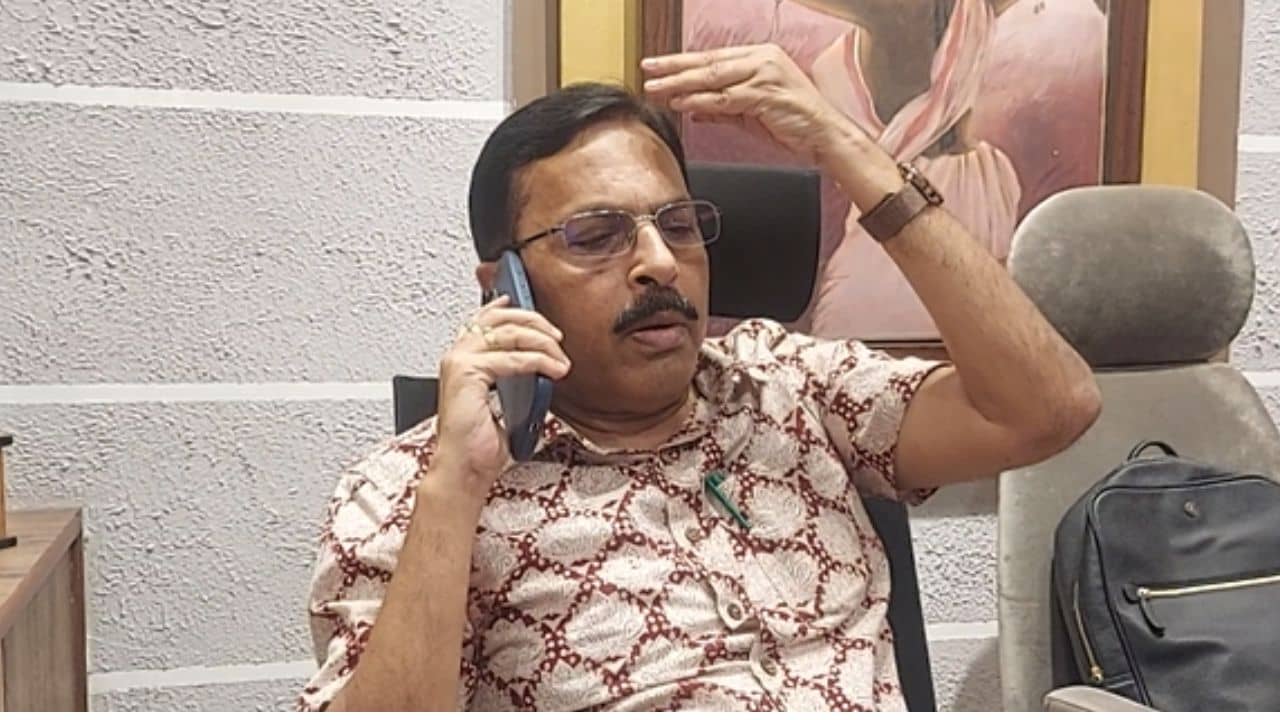 Nabanna: সন্তানের নাম রেখেছিলেন নবান্ন, নামমিলান্তির অপরাধে সরকারি নির্দেশিকায় যে ভয়ঙ্কর মাশুল দিতে হয় সুপ্রিয়কে