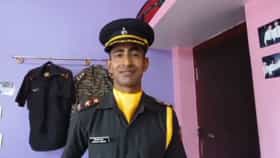 ডিউটির পরও করতেন পড়াশোনা, বর্ধমানের সেই চিরঞ্জিত আজ সেনা অফিসার