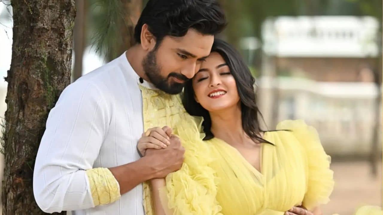 অর্ক গঙ্গোপাধ্যায়ের প্রযোজনায় জুটি বাঁধছেন রুবেল-শ্বেতা?