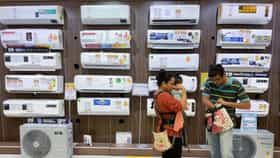 Portable AC নাকি Split AC, গরমে ঘর ঠান্ডা রাখতে কোনটি সেরা?