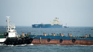 Strait of Hormuz: কখন কী হয়, কেউ বলতে পারছে না! ১০৭ দিন ধরে হরমুজ প্রণালীতেই আটকে ৫৬২ ভারতীয় নাবিক, কী অবস্থা তাদের?