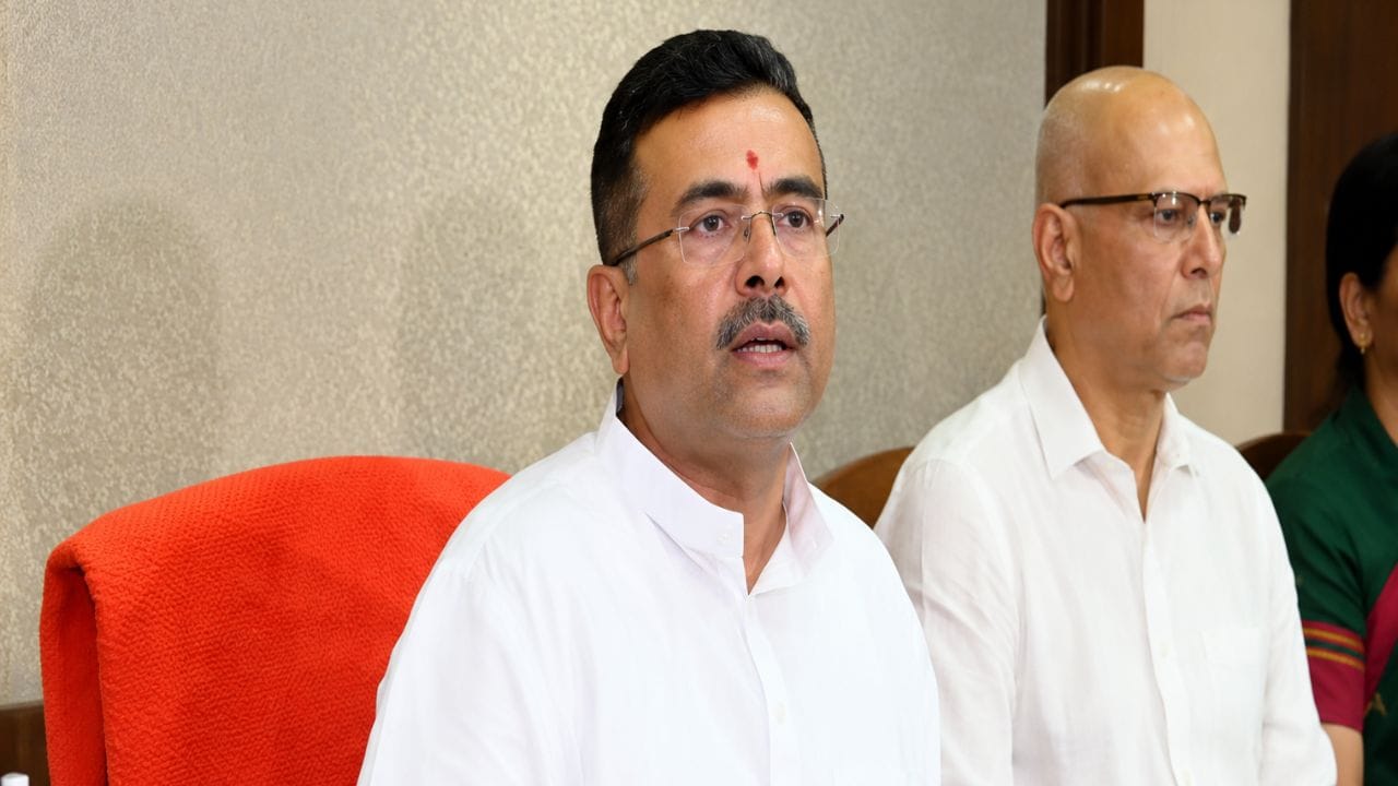 Suvendu Adhikari: ‘বাড়ির প্ল্যানে দুর্নীতি হলে FIR করুন, পদক্ষেপ করা হবে’, জানালেন শুভেন্দু