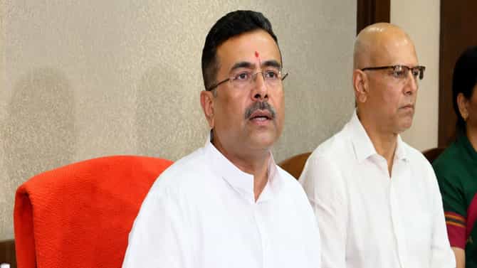 'বাড়ির প্ল্যানে দুর্নীতি হলে FIR করুন, পদক্ষেপ করব', জানালেন শুভেন্দু