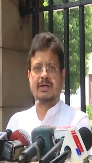দুই-তৃতীয়াংশের বেশি বিধায়কের সমর্থন আছে: ঋতব্রত