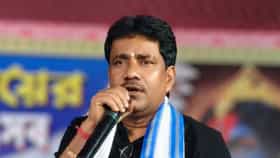 জেলা পরিষদের সভাধিপতির পদ থেকে ইস্তফা উত্তম বারিকের