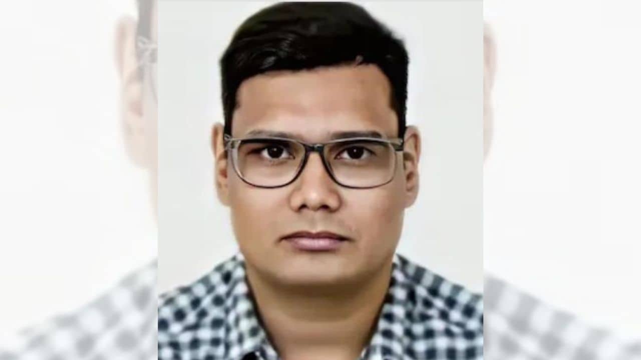 Uttarpara news: বারাণসীর মেডিক্যাল কলেজের হস্টেল থেকে উদ্ধার উত্তরপাড়ার ছেলের দেহ