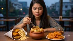 বিকেল হলেই ফুচকা, ফাস্ট ফুডের খিদে পায়? ক্রেভিংস আটকাতে মানুন এই টিপস