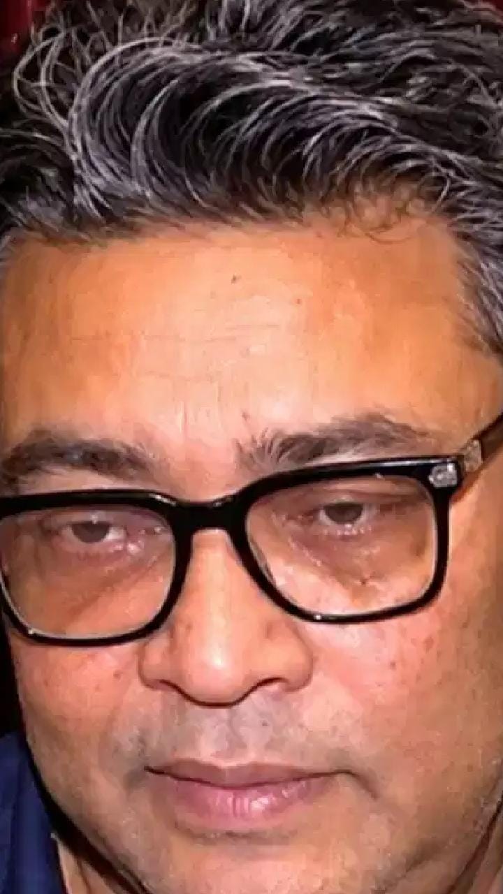 ইন্দ্রনীল সেনের বিরুদ্ধে ইউনেস্কোর নাম ভাঁড়ানোর অভিযোগ, ‘ভিত্তিহীন’ দাবি প্রাক্তন মন্ত্রীর