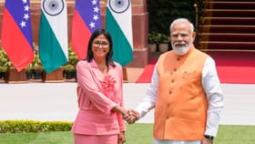 প্রধানমন্ত্রী মোদীর সঙ্গে সাক্ষাৎ ভেনেজুয়েলার ভারপ্রাপ্ত প্রেসিডেন্টের