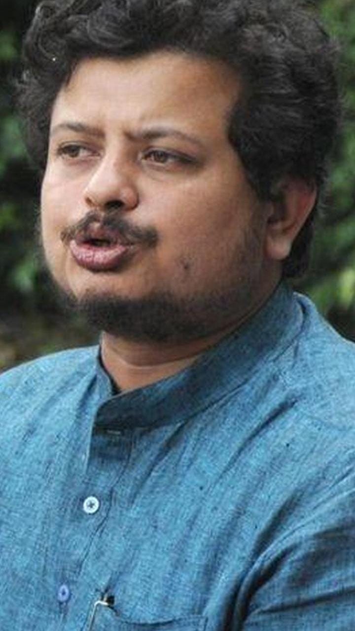 হাইকোর্টে বড় ধাক্কা তৃণমূলের, আপাতত বিরোধী দলনেতার পদে থাকছেন ঋতব্রতই