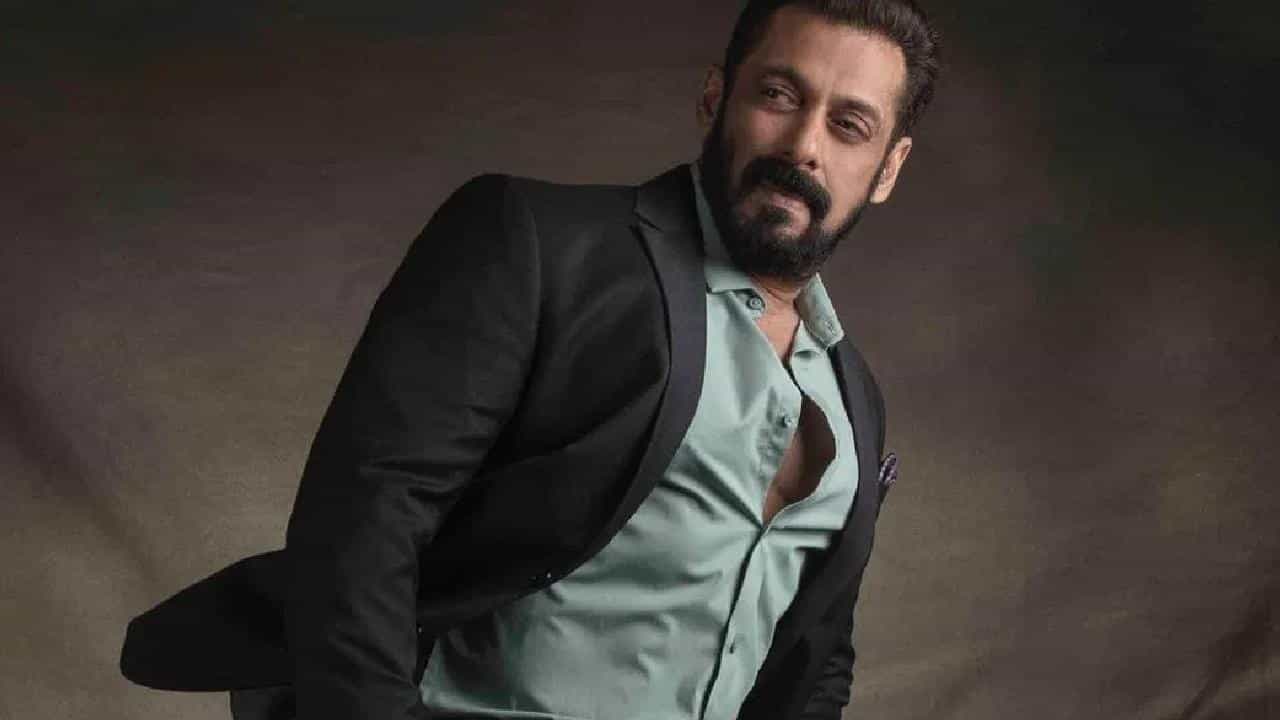 Kala Hiran movie controversy: 'কৃষ্ণসার হরিণ শিকারের মামলা' নিয়ে ছবি! সলমনের পক্ষ নিয়েই চরম বিপাকে বর্ষীয়ান অভিনেতা Kala Hiran movie controversy: 'কৃষ্ণসার হরিণ শিকারের মামলা' নিয়ে ছবি! সলমনের পক্ষ নিয়েই চরম বিপাকে বর্ষীয়ান অভিনেতা