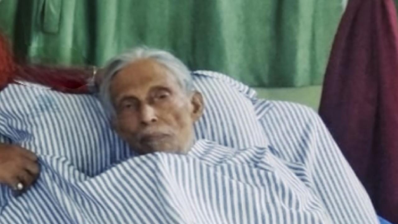 Sujit Guhaa