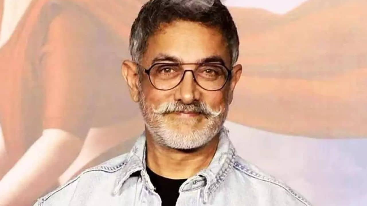 আমিরের তৃতীয় বিয়েতে শুভেচ্ছা জানালেন সলমনের প্রাক্তন প্রেমিকা, খোঁচা দিলেন বলিউডের ভাইজানকে?