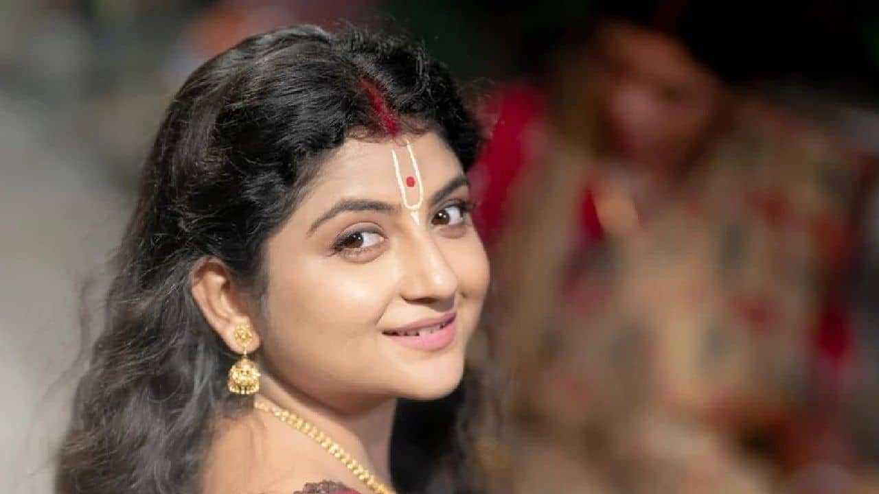 Aditi Munshi: গানের রিয়েলিটি শো-র প্যানেলিস্টদের সঙ্গে কী ধরনের চ্যাট করতেন অদিতি মুন্সি? এবার বিস্ফোরক তথ্য এল সামনে