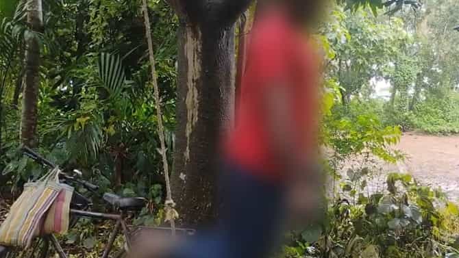 পা বাঁধা, আম গাছে বিজেপি কর্মীর ঝুলন্ত দেহ উদ্ধার, খুনের অভিযোগ