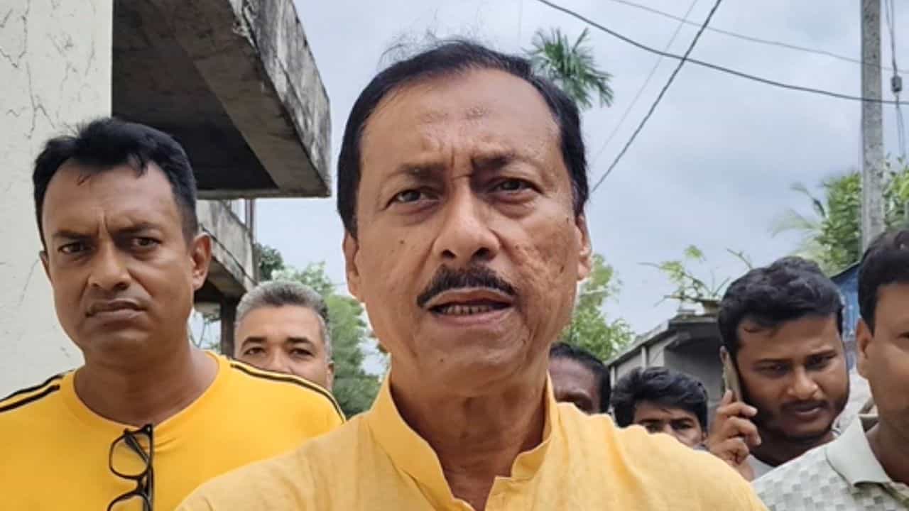 Kazi Abdur Rahim: 'কংগ্রেসের থেকে হাইজ্যাক করেছিল, এবার মমতার থেকেই হাইজ্যাক হয়ে গেল', ২১ জুলাই নিয়ে কটাক্ষ প্রাক্তন বিধায়কের Kazi Abdur Rahim: 'কংগ্রেসের থেকে হাইজ্যাক করেছিল, এবার মমতার থেকেই হাইজ্যাক হয়ে গেল', ২১ জুলাই নিয়ে কটাক্ষ প্রাক্তন বিধায়কের