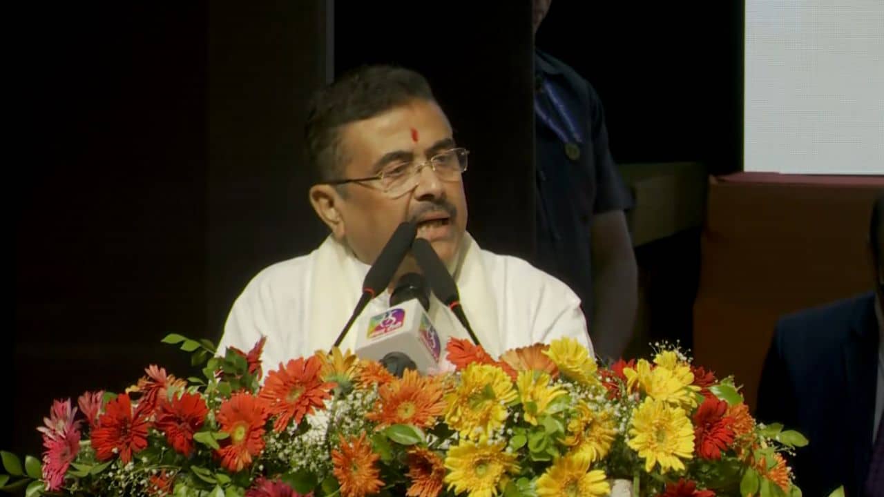 CM Suvendu Adhikari: কলকাতায় আর ছুটে আসতে হবে না, উত্তরবঙ্গের মানুষের জন্য বড় সিদ্ধান্ত শুভেন্দুর