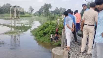 'মাকে বলেছিল ফিরে এসে ভাত খাব', এরপর জল থেকে উদ্ধার ছেলের দেহ