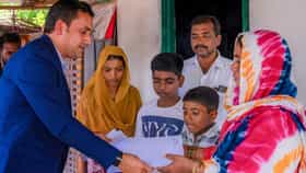 দুবাইয়ের পথ দুর্ঘটনায় নিহত-আহতদের পরিবারকে আর্থিক সাহায্য ডঃ শামসেরের