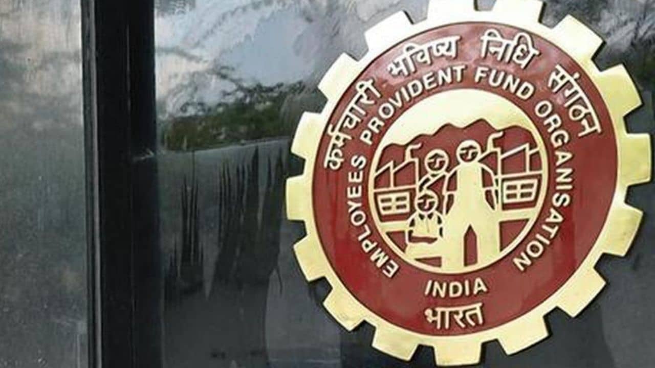 EPFO Update: প্রভিডেন্ট ফান্ডের নিয়মে বিরাট বদল, এত টাকা জমা করতেই হবে PF অ্যাকাউন্টে!