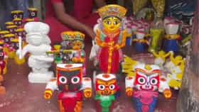 এলাকায় পরপর ঢুকল ইউনেস্কোর টিম, বাংলার কাঠের পুতুল পেল বড় স্বীকৃতি