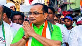 জামিন চেয়ে অপরূপার স্বামীর দাবি, সেদিন শান্তিরক্ষা করতে গিয়েছিলেন