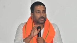 'আঙুল ফুলে কলাগাছ হয়েছে...', এবার শিলিগুড়িতে বড় বার্তা দিলেন শঙ্কর