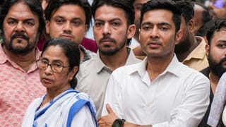 TMC Bank Account: আরও বিপাকে কালীঘাট-তৃণমূল, এবার একসঙ্গে ১২টি অ্যাকাউন্ট ফ্রিজ করল পুলিশ