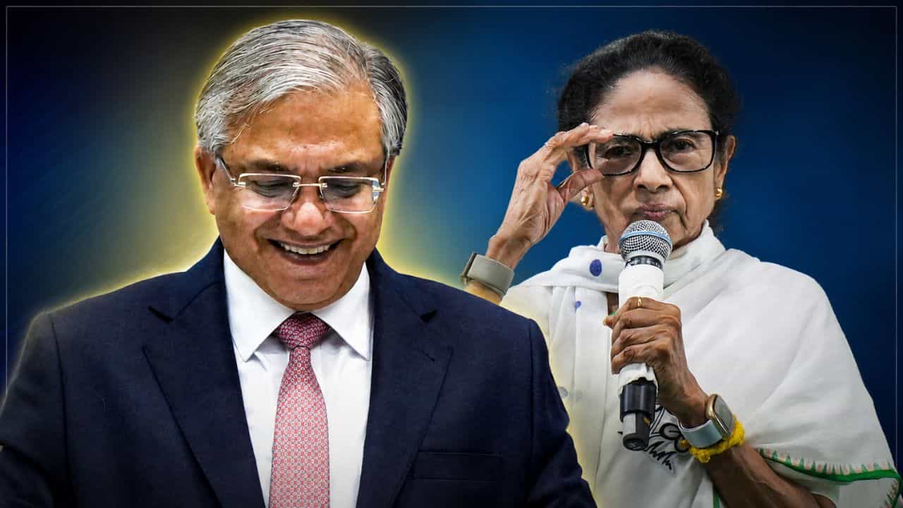 Gyanesh Kumar on Mamata Banerjee: 'ভাইকে যা বলার বলেছেন...', মমতার কথা শুনেই মুচকি হেসে জ্ঞানেশ কুমার বললেন Gyanesh Kumar on Mamata Banerjee: 'ভাইকে যা বলার বলেছেন...', মমতার কথা শুনেই মুচকি হেসে জ্ঞানেশ কুমার বললেন