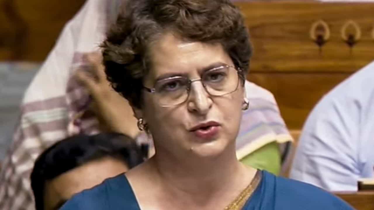 Priyanka Gandhi: আইআইটি ডিরেক্টরকে 'গোমূত্র বিশেষজ্ঞ' তকমা, প্রিয়ঙ্কা গান্ধীকে খোলা চিঠি ২০০-র বেশি শিক্ষাবিদের Priyanka Gandhi: আইআইটি ডিরেক্টরকে 'গোমূত্র বিশেষজ্ঞ' তকমা, প্রিয়ঙ্কা গান্ধীকে খোলা চিঠি ২০০-র বেশি শিক্ষাবিদের