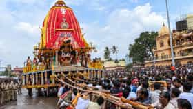 রথের দড়ি টানলে কী হয় জানেন? শাস্ত্র বলছে...