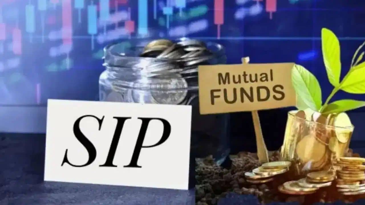 SIP Investment: SIP-তে বিনিয়োগ করেন? ১০-১০-১০ নিয়ম জানেন? অল্প বিনিয়োগেই রিটার্ন মিলবে তিন গুণ