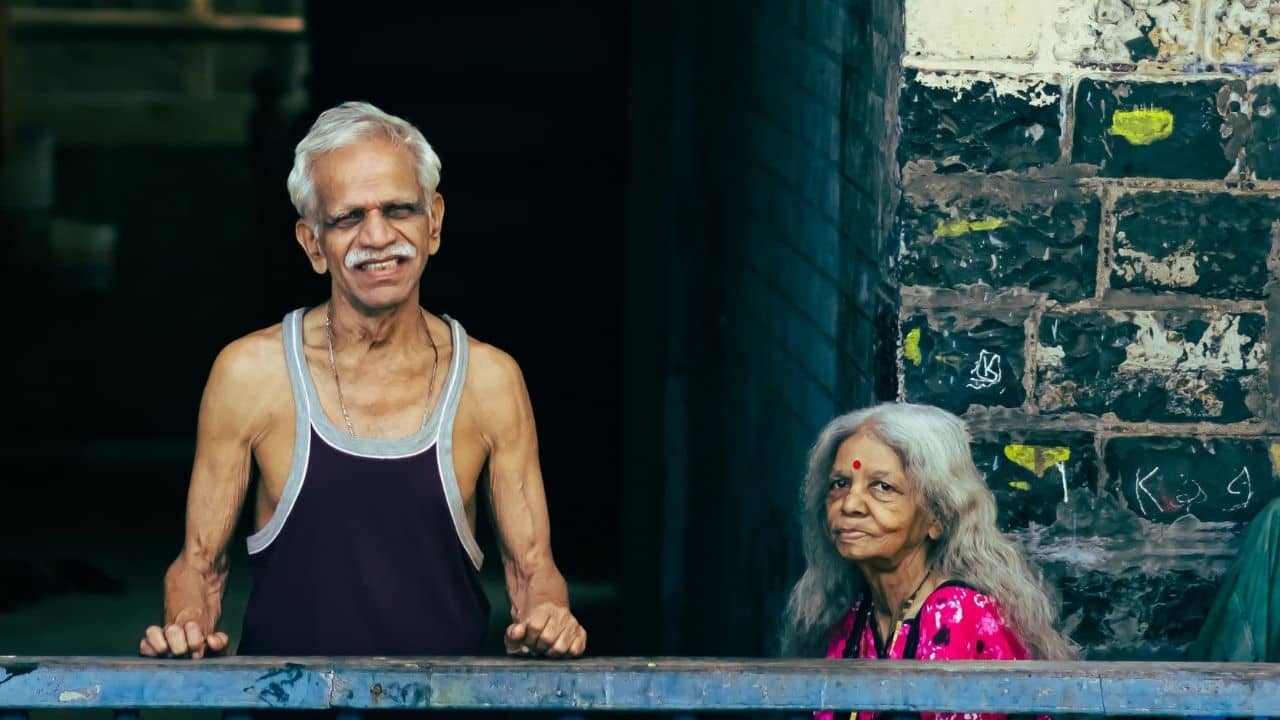 Pension for Senior Citizens: প্রত্যেক প্রবীণ নাগরিককেই পেনশন দেবে কেন্দ্র? সংসদে মিলল বড় আপডেট