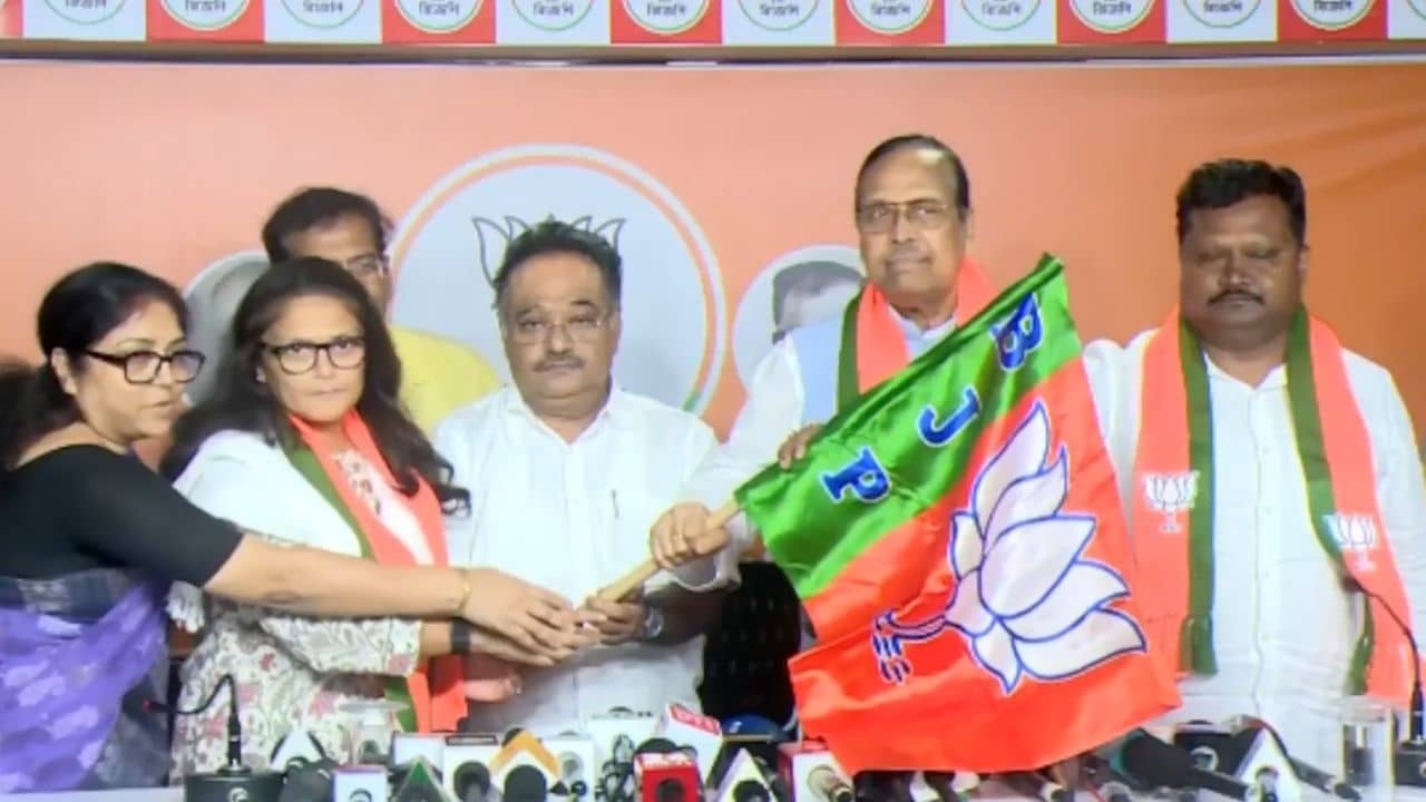 Samik Bhattacharya on TMC Joining BJP: সাধুরও অতীত থাকে, কেন তৃণমূলের প্রাক্তন ৩ সাংসদকে নিল BJP, বোঝালেন শমীক
