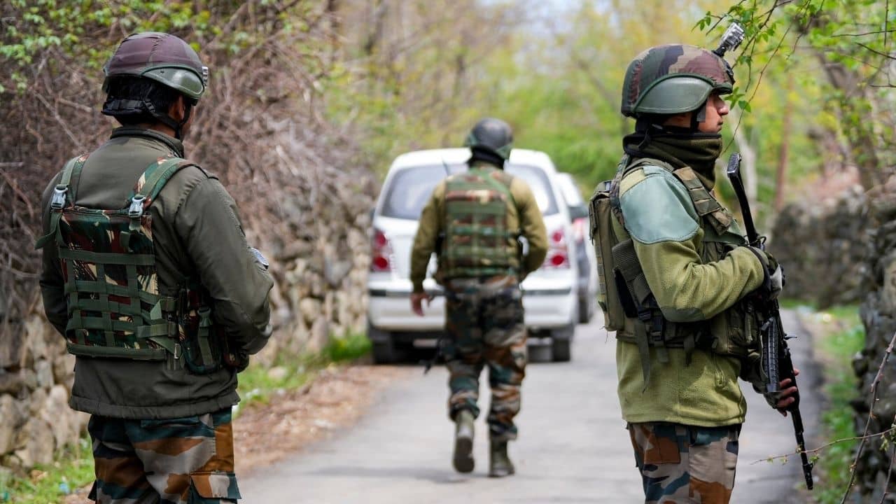 Designated Terrorists: আর কোনও রেয়াত নয়, এদের UAPA-তে জঙ্গি বলে ঘোষণা করল কেন্দ্র