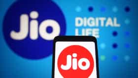 খরচ মাত্র ১০ টাকা,মিলবে দিনে ২জিবি ডেটা! JIO-র এই প্ল্যানের কথা জানেন?