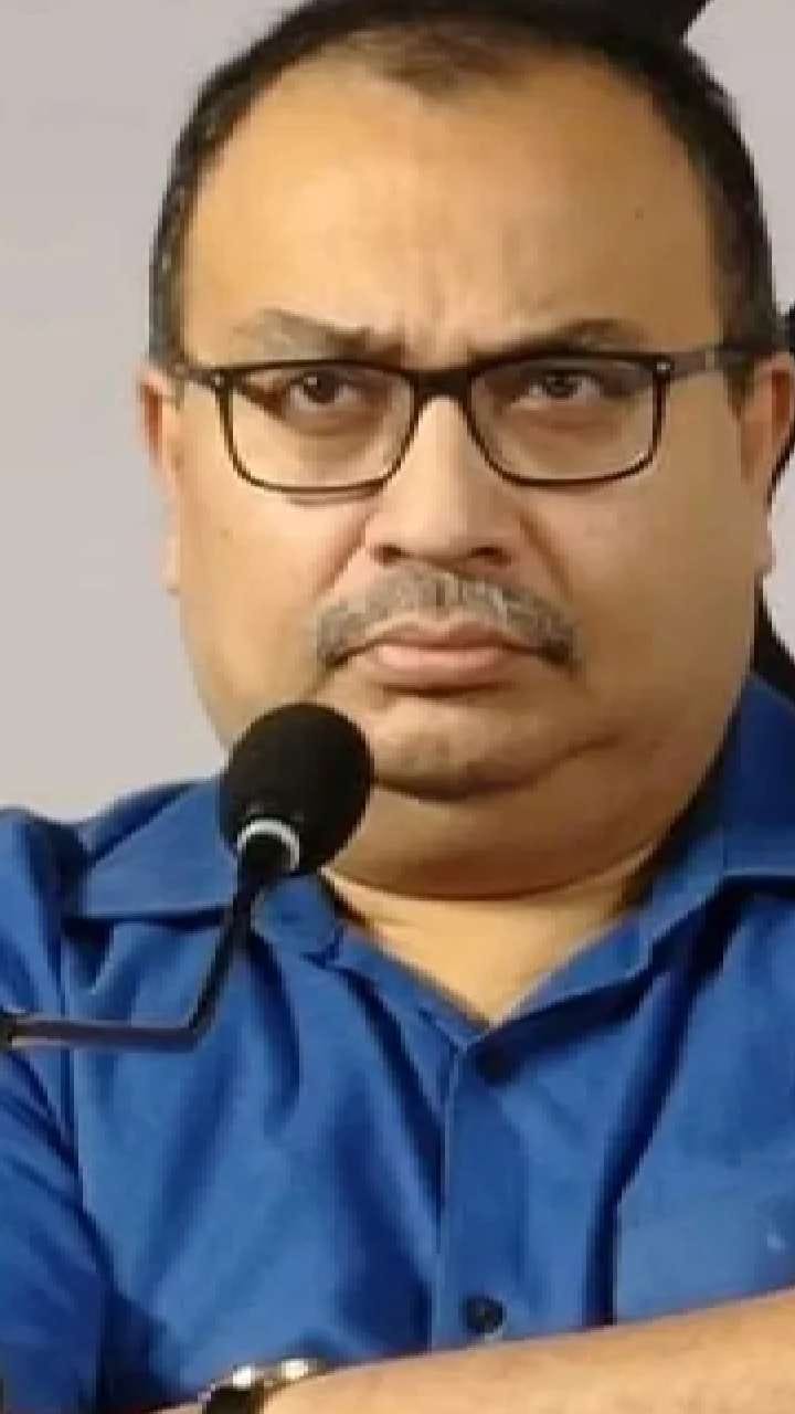 'ককরোচ জনতা পার্টির মিছিল হলে, কলকাতায় ছাত্র-যুবদেরও অনুমতি দেওয়া উচিত'