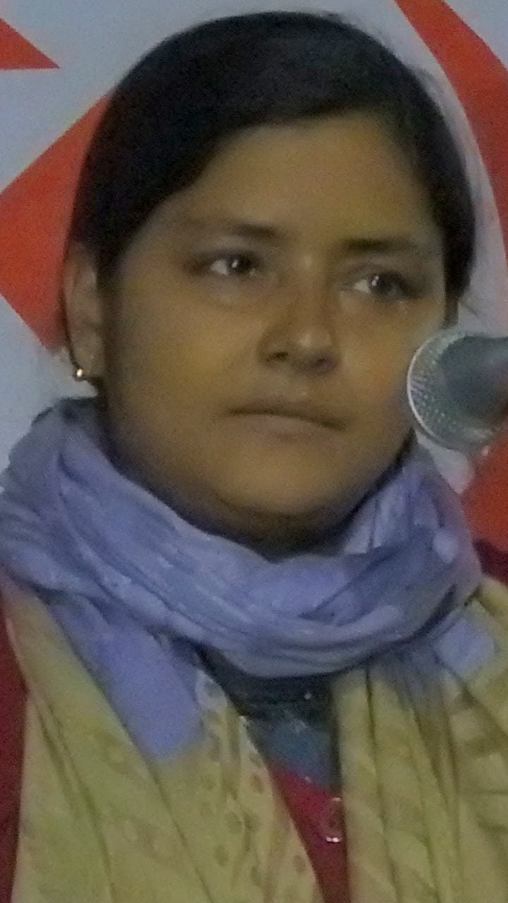 শীতলকুচিতে মীনাক্ষী গাড়ি নিয়ে ঢুকতেই টপাটপ পড়ল ডিম