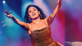 রিয়েলিটি শোয়ের বিচারকের আসন ছাড়ার কারণ জানিয়ে বিস্ফোরক সুনিধি