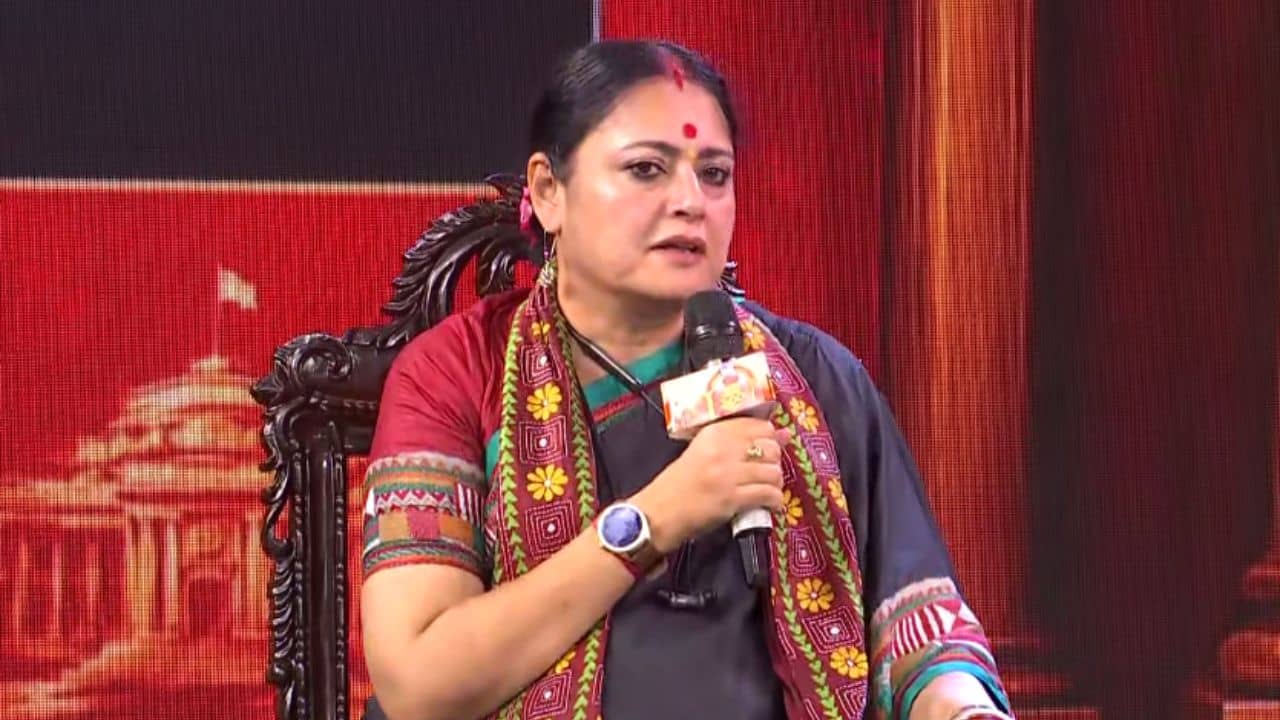 Agnimitra Paul: ‘বর্ষার মধ্যে মেয়র-কাউন্সিলররা ইস্তফা দিয়ে চলে গেলেন’, চ্যালেঞ্জের মধ্যেও কীভাবে কাজ করেছেন, জানালেন অগ্নিমিত্রা